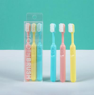 China 2022 New Fashion Toothbrush Fashion Toothbrush Manual Soft Colorful Bristle Children's Smile Children's Toothbrush Customized for sale