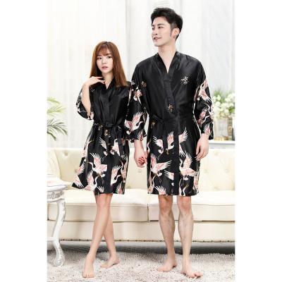 China Crane Black Couple S nightgown neatly made QUICK DRY ' and easy to deform beautiful simple and generous pajamas for sale