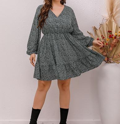 China 2021 autumn ladies temperament ruffle casual elegant large size dress new viable retro V-neck floral long-sleeved dress for sale