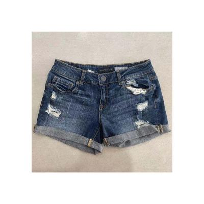 China Fashionable Anti-Wrinkle Ladies Shorts Ladies Ripped Skinny Denim Shorts Cotton And Spandex Denim Shorts for sale