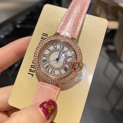 China Fashion\Outdoor Classic High Quality Women\Business Shell\Sports 2 And A Half Popular Manufacturers Wholesale Quartz Women's Watches Synchronization for sale