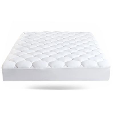 China Anti-Pull 100% Cotton Cooling Breathable Fabric 400TC Bed Mattress Toppers Quilted Underpads for sale