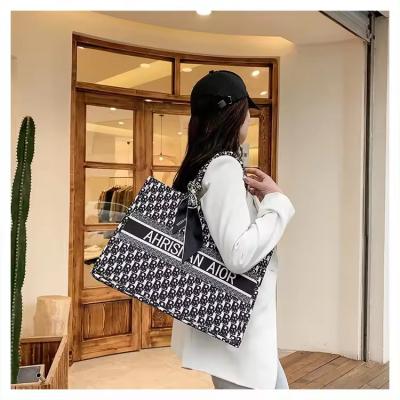 China High Quallity New Arrival Wholesale Luxury Designer Handbags Famous Brands Leather Bags High Quality For Women Fashion Bags for sale