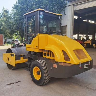 Κίνα Construction worksÂ   Factory Price 6TONS Roads Compactor Roller 5 Toner Single Drum Vibratory Roller OCR6000 προς πώληση