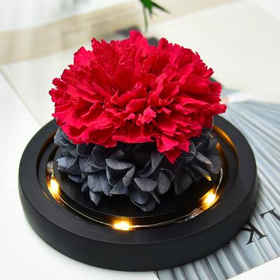 China Christmas Day Flower Glass Dome Rose Gift Box Eternal Carnation Rose Heart Shaped Glass Cover for Decoration 15.5*15.5*16.5cm for sale