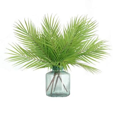 China Fashional Factory Decorative Artificial Flower Arrangement Dried Palm Leaves For Office Home Decoration for sale