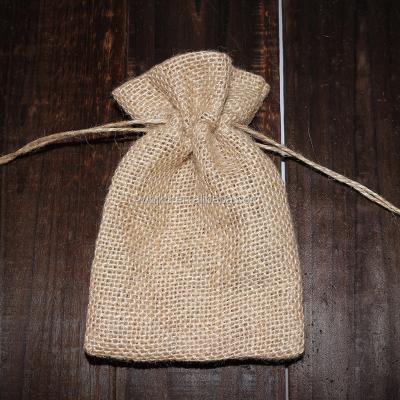 China Recyclable Small Eco Friendly Hessian Colored Jute Reusable Tote Bag for sale