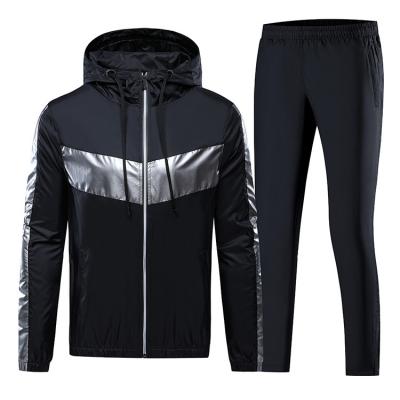 China New Design Breathable Cheap Wholesale Men's Hooded Casual Tracksuit for sale