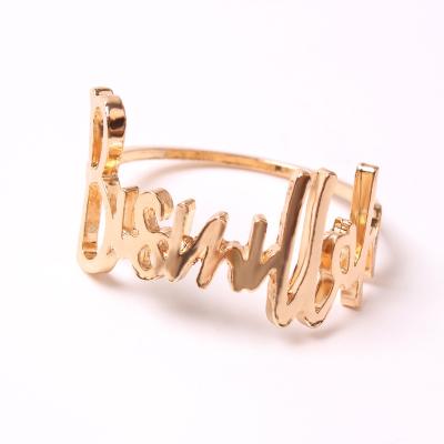 China Viable Wholesale Alloy Gold Letter Napkin Ring Holder Arabic Napkin Ring Muslim Napkin Buckle for sale