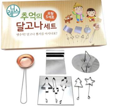 China Making Cookies Korean Stainless Steel 9 In 1 Sugar Candy Set Cookie Frame Tools Mold Pattern for sale