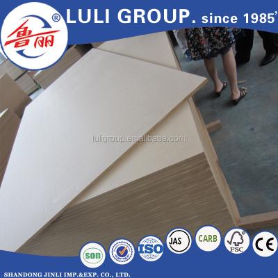 China Moisture-proof hot sale! cheapest raw 25mm 16mm 18mm mdf board, whole sale mdf in standard size with LULI factory, mdf manufacturers for sale