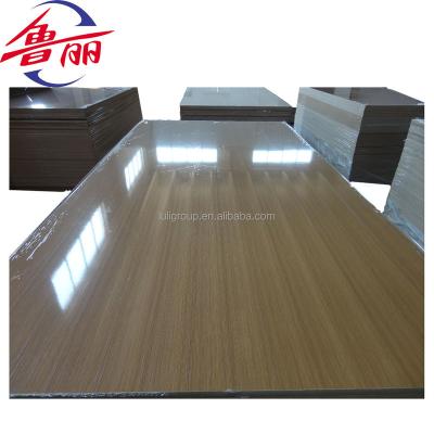 China Moisture Proof Board Price High Gloss UV HDF MDF Board for sale