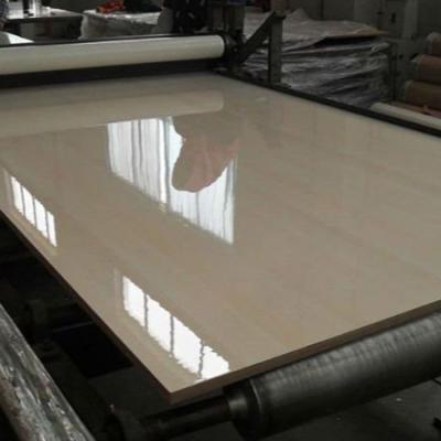 China MDF Board Melamine UV Moisture Proof MDF Laminated MDF 4mm Wood Color for sale