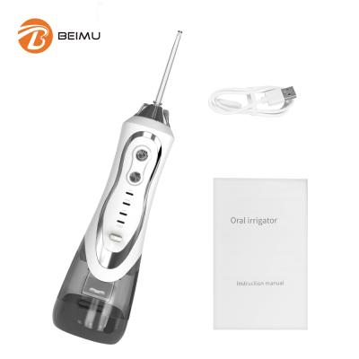 China Portable White Usb Rechargeable Teeth Whitening Dental Water Flosser Hygiene Waterflosser Irrigator Tooth Floss Oral Clean Teeth Remover for sale