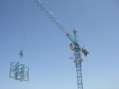 China De vaste Kraan van de Type10ton Bouwwerf, 45m/Min Luffing Tower Crane Te koop