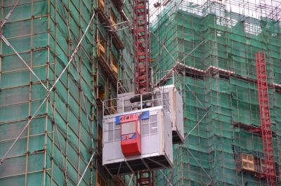 China Steel Single Cage 55kw Passenger Hoist Lift For Construction Site SC300 for sale