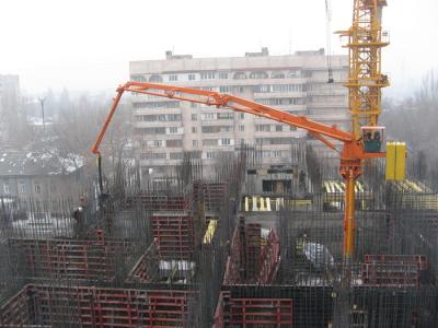 China Bomba concreta hidráulica de los 28m que pone el auge automáticamente para el edificio en venta