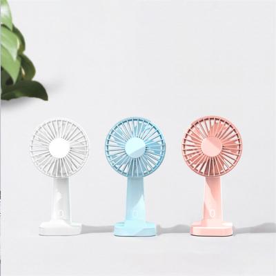 China High Quality and Cheap Custom Hotel Home Office USB Charging Desk Fan with Phone Holder for sale