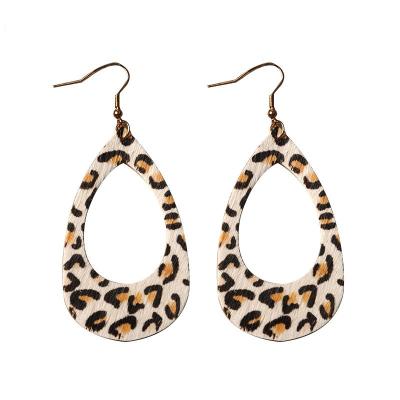 China Vintage Water Drop Leopard Print Genuine Cowhide Leather Earrings Hollow Out Dangle Circle Earrings Leather Jewelry for sale