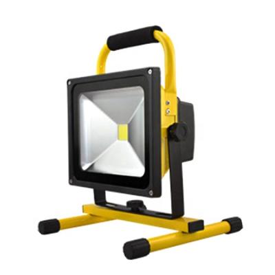 China Adjustable Outdoor Waterproof Garden Work Road Construction Rechargeable High Lumen Led Flood Light 30W for sale