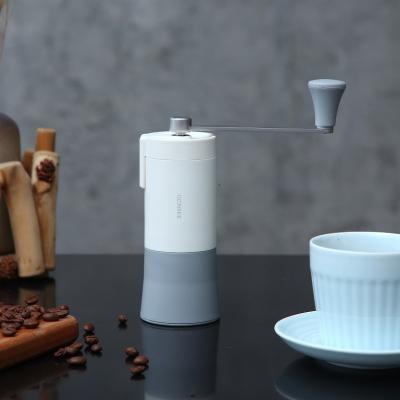 China Home Use Viable Adjustable Handheld Ceramic Conical Burrs Portable Mini Coffee Bean Grinder for sale