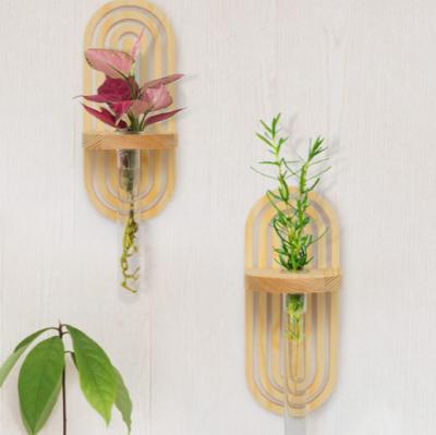 China Custom CLASSIC Wall Hanging Wooden Glass Vase Classic Grade Glazed Wooden Vase Decoration for sale