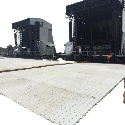 China Easy to Install and Maintain Newest Event Floor Protection Turf Vertical Garden Deck Floor Covering Portable Tent Floor for sale