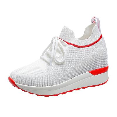 China 2022 Fashion Trend Breathable Women Running Shoes Comfortable Casual Sport Shoes Women Running Shoes for sale