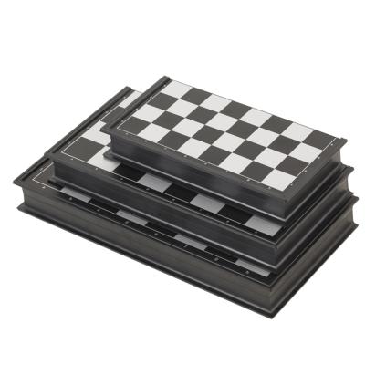 China Hot Sale Custom Large Size Plastic Magnetic Outdoor Set Chess Set for sale