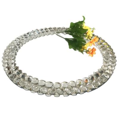 China Event Tableware Viable Wholesale Wedding Type Round Silver Crystal Glass Mirror Charger Dishes With Diamond Stone Rim for sale