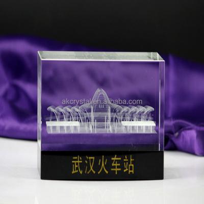 China Wholesale Europe Fashion Crystal Glass Blank Cubes For 3d Laser Engraving Crystal Souvenirs for sale