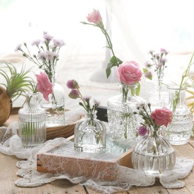 China Modern Luxury Desktop Home Decoration Mini Crystal Flower Vases K9 Transparent Crystal Vase for sale