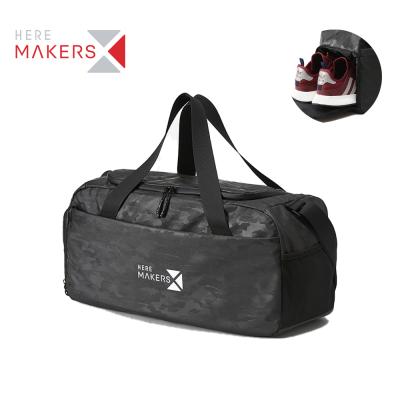 중국 Wholesale Multifunctional Custom Logo Sports Camouflage Waterproof Gym Travel Outdoor Duffel Bag 판매용