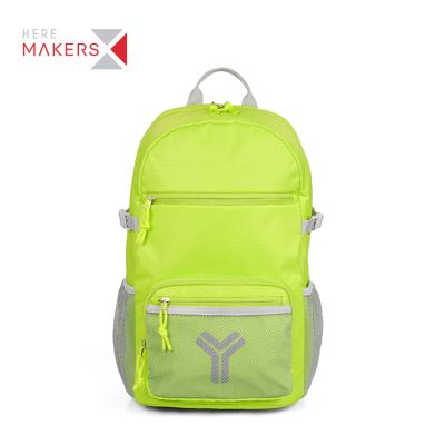 Cina Factory Wholesale Waterproof Zipper Unisex Nylon Backpack in vendita