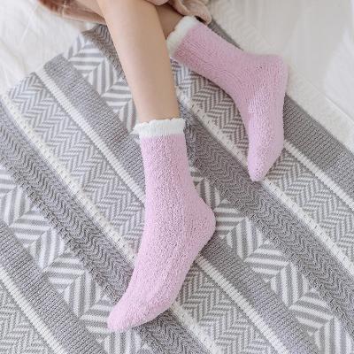 China Comfortable Breathable Women Winter Sleep Bed Socks Floor Fuzzy Coral Velvet Home Christmas Fuzzy Socks for sale