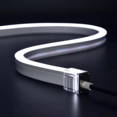 Chine Côté 1220 pliant 2700K le silicone BLANC LED Lumileds au néon SMD 2835 DC24V IP67 2700K 5 ans de garantie à vendre