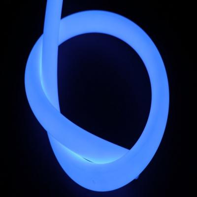 China Tira de neón LED RGB de 360 ​​°, iluminación flexible para doblar, decoración led para interiores IP65 en venta