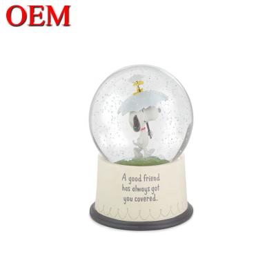 China 2020 Manufacturer Custom Resin Led Water Globe Snow Globe With Music Christmas Decoration OEM for sale