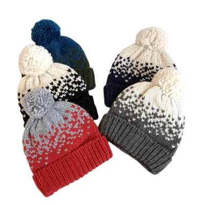 China breathable & Waterproof Customize Beanie Christmas Hat Xmas Decoration Knitted Santa Claus Hat for sale