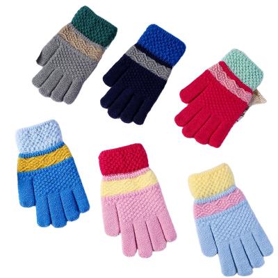 China Acrylic Knit Personalized Winter Gloves Jacquard Knitted Winter Mittens Children Students Warm Winter Fashion Magic Mittens for sale