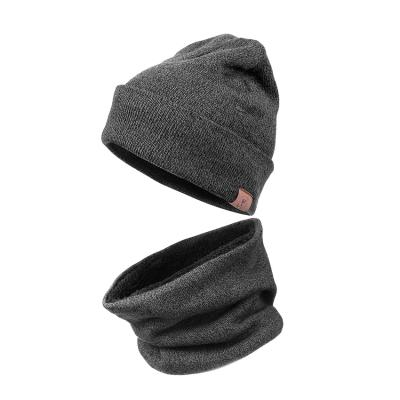 China Medium Outdoor Warm Loose Comfortable Set Hat Thickening Plus Velvet Hat Scarf Winter Two Piece Hat for sale