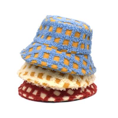 China Custom Winter Two Tone Women Sherpa Character Thick Plush Warm Blurred Furry Plaid Faux Fur Bucket Hat For Ladies for sale