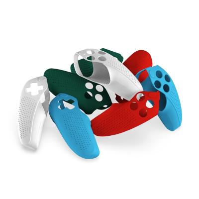 China Anti-sweat Silicone Case and Non-slip Design PS5 Grip Slot Silicone Sleeve for PS5 Controllers Game Accessories with Many Colors for sale