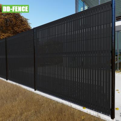 China New Design Privacy Mesh Panels With PVC Slat Easily Assembled For Yard Garden for sale