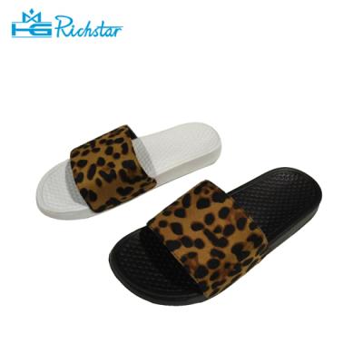 China Hot Selling White and Black Color Eva Comfy Slide Printed for Slippers for sale