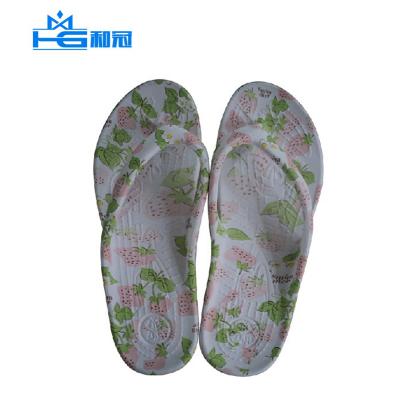 China Printed eva clogs girl shoes with fashion print for sale