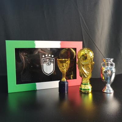 China Home Soccer Medals And Trophies Fan Souvenirs Soccer Football-Trophy for sale