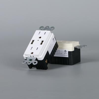 China Residential / General Purpose UL498 Standard 125V 15A Power Socket With 4.2A USB Outlet for sale