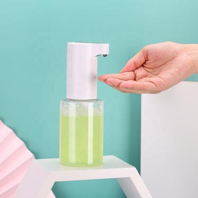 China Scum Wall Mounted Liquid Soap Dispenser 350ml Small Touchless Automatic Soap Dispenser for sale