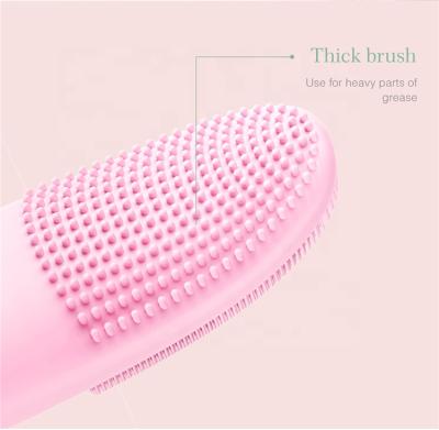 China Pore ​​Shrinking Mini Electric Wrinkle Remover Face Cleaning Brush Massager for sale